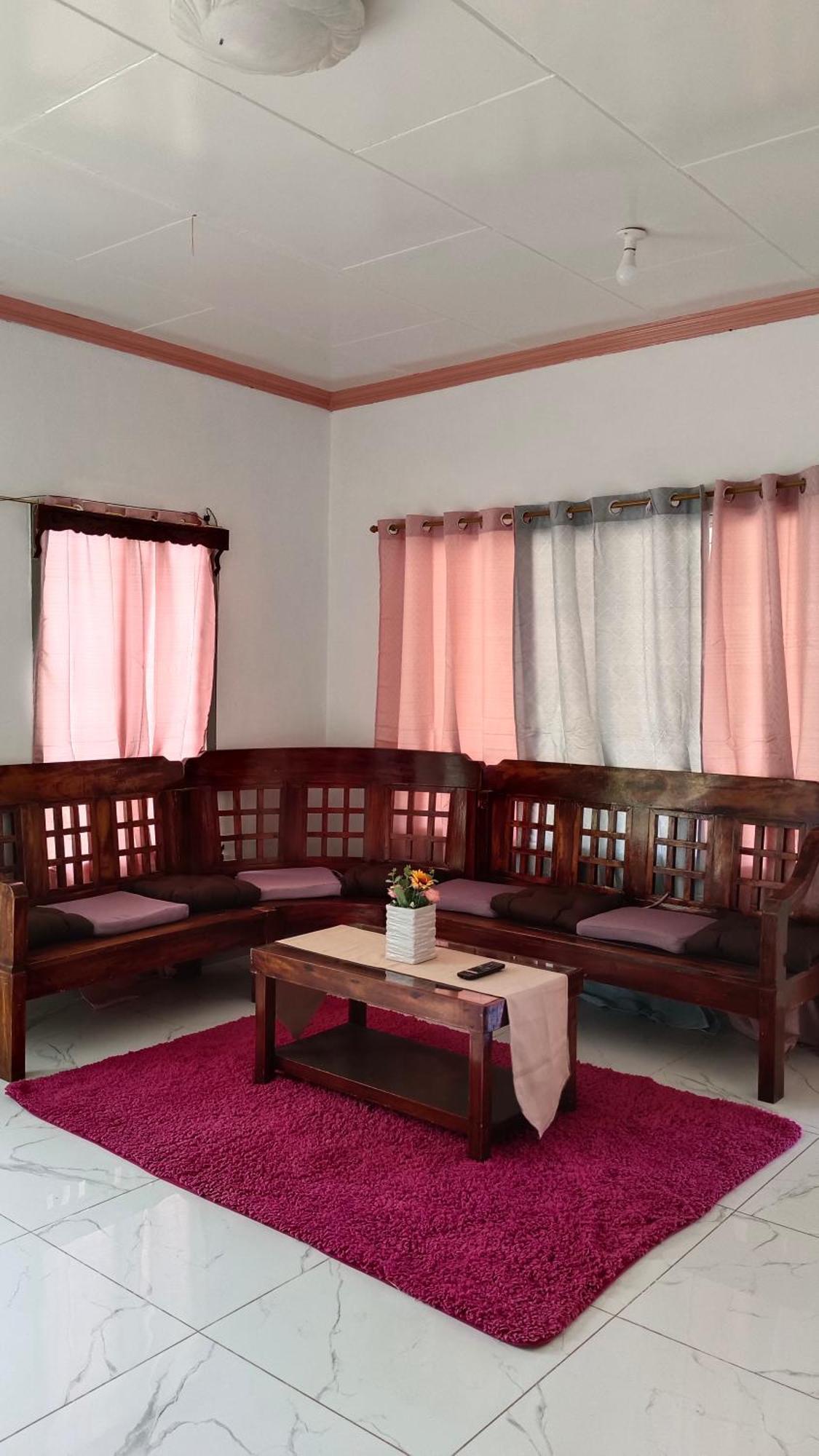 Bella'S Bed & Breakfast Dauis エクステリア 写真